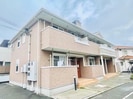 エレガンス中島の外観