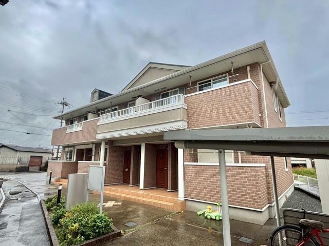  エレガンス中島