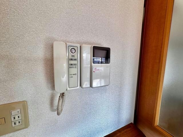  サニーニシウラ