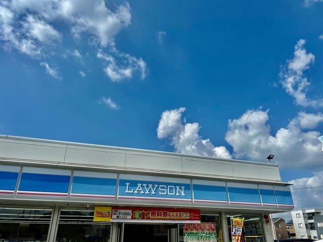 ローソン姫路宮上町店(コンビニ)まで224m サン　クレメントB