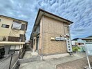 メゾン西中島の外観