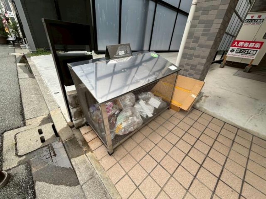  ノアール　リシェ