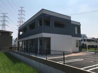 セルリアン　コート