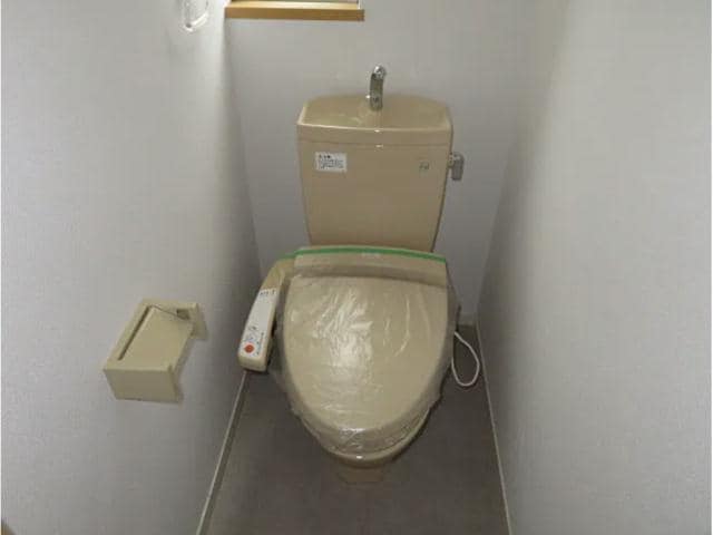  ラ・スコレール水上