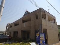 ハイツ石楠花