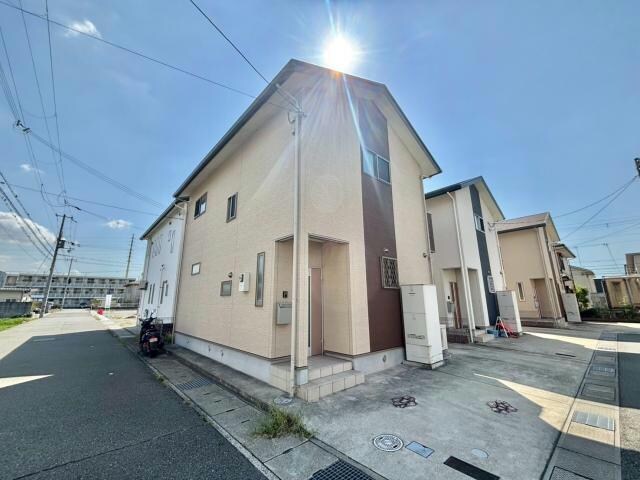  Plant Village上野田