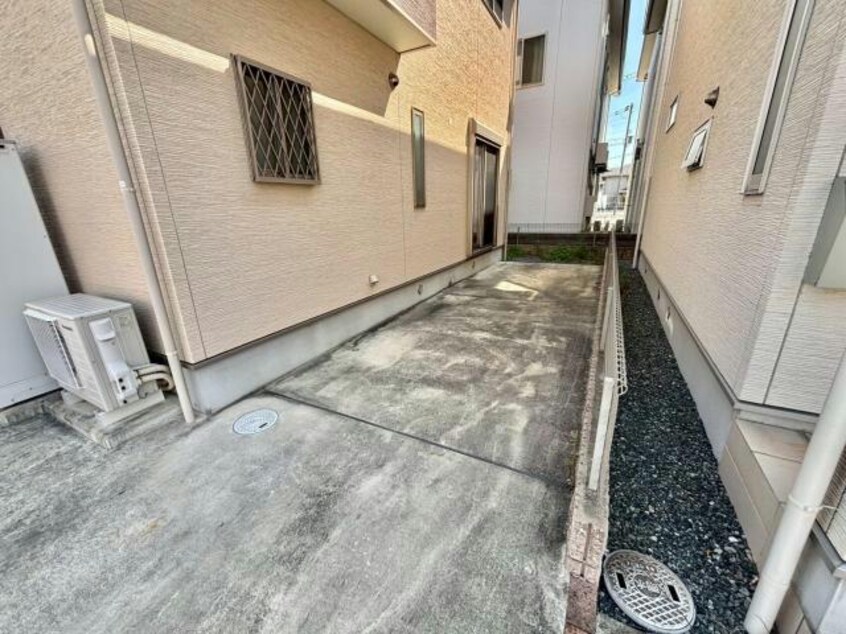  Plant Village上野田