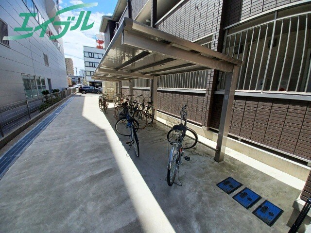  関西本線（東海）/桑名駅 徒歩9分 1階 築4年