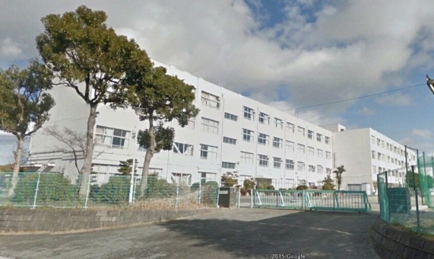 中学校/中等教育学校まで2100m※桑名市立正和中学校 近鉄名古屋線/桑名駅 徒歩97分 2階 築14年