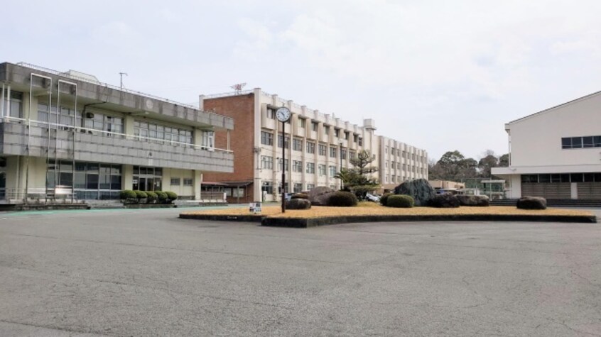 高等学校/高等専門学校まで3100m※三重県立桑名西高等学校 近鉄名古屋線/桑名駅 徒歩97分 2階 築14年