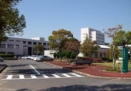 四日市大学