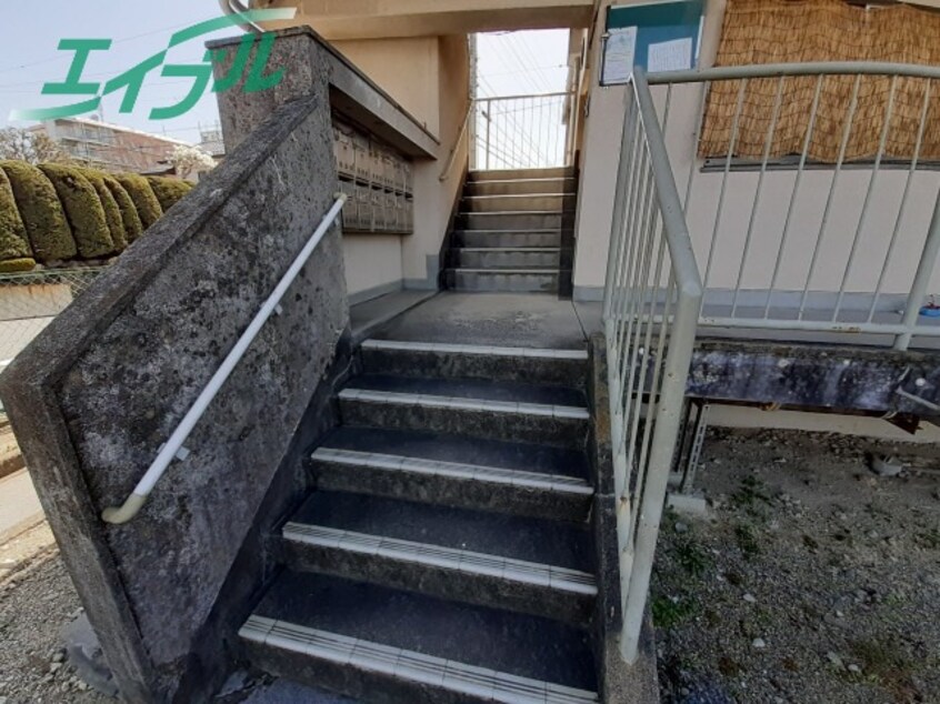  三岐鉄道北勢線/穴太駅 徒歩12分 2階 築54年