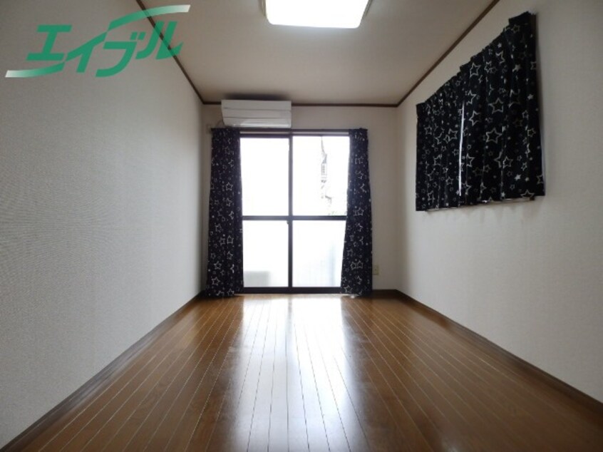 同じ物件、別部屋の写真です 三岐鉄道北勢線/星川駅 徒歩28分 2階 築26年