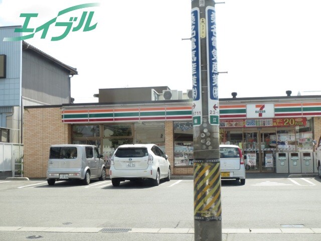 コンビニまで200m※セブンイレブン　桑名長島町又木店 近鉄名古屋線/近鉄長島駅 徒歩14分 1階 築17年