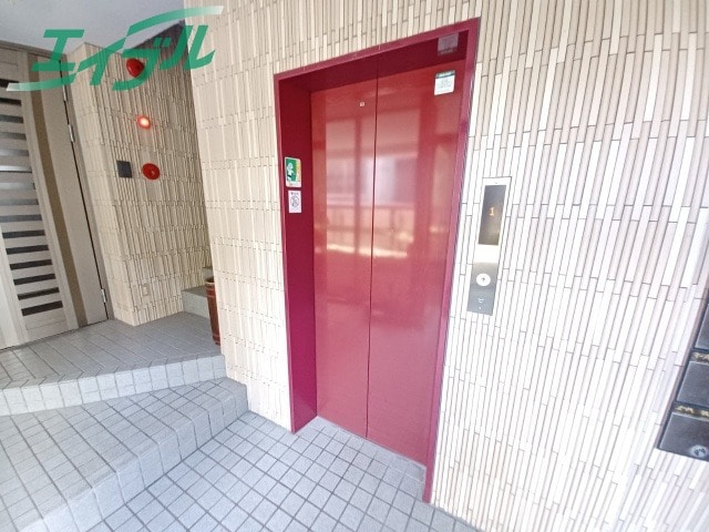  関西本線（東海）/桑名駅 徒歩4分 6階 築36年