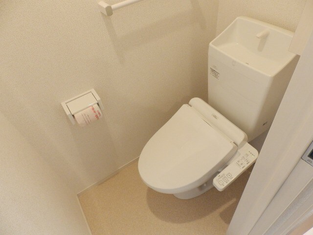 トイレ同タイプ部屋写真です。 近鉄名古屋線/伊勢朝日駅 徒歩35分 2階 築5年