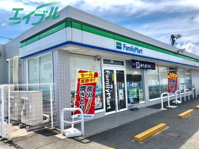 コンビニまで200m※ファミリーマート　長島長徳店 近鉄名古屋線/益生駅 徒歩59分 1階 築13年