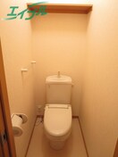 トイレ同タイプ部屋写真です。 三岐鉄道北勢線/星川駅 徒歩32分 1階 築18年