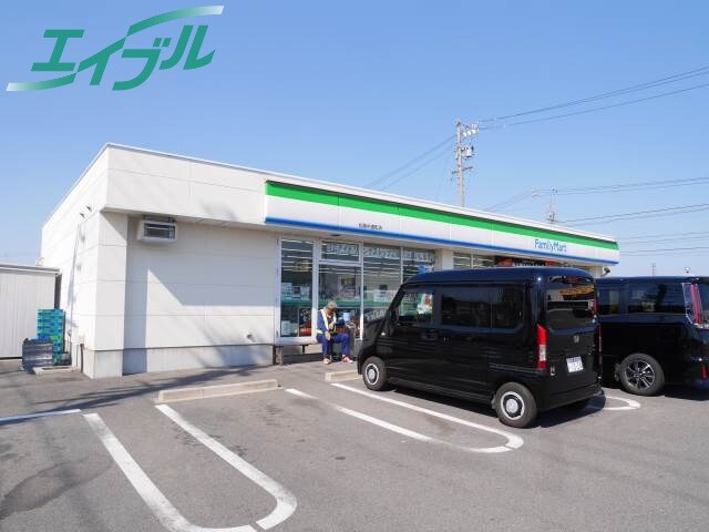 コンビニまで400m※セブンイレブン　松阪中道町店 プリモ・アモーレ　Ａ棟