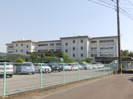 津市立久居中学校