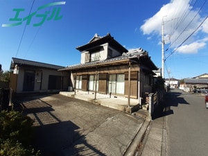 久居北口町貸家2