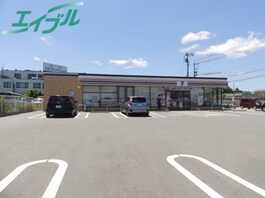 セブンイレブン　津市藤方店