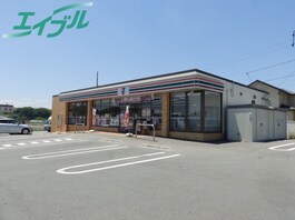 セブンイレブン　津市垂水店