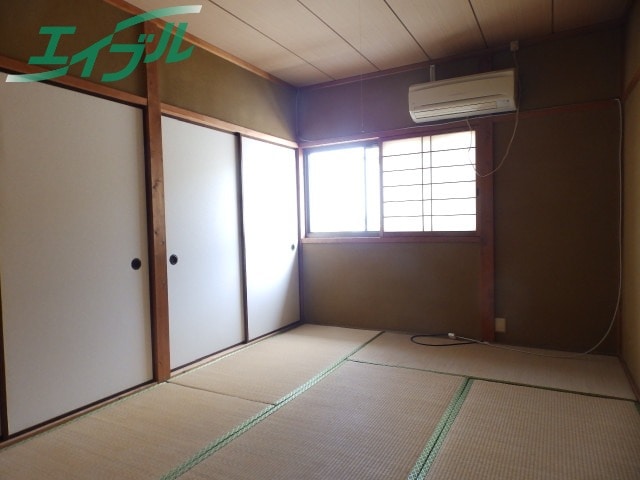  津屋城一戸建