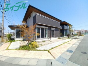津市久居射場町貸家