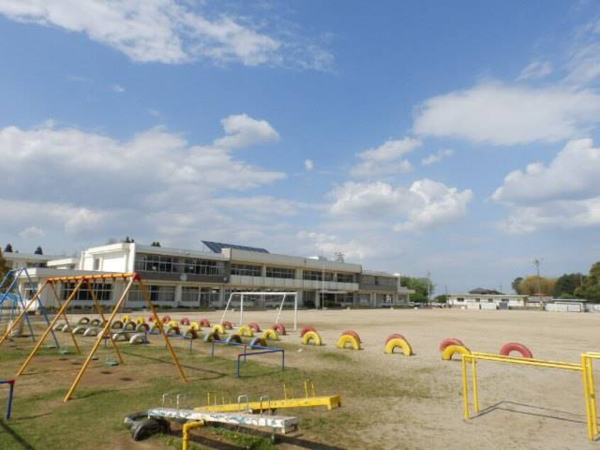 小学校まで1500m※津市立一志西小学校 メゾンシティコート　Ｂ棟