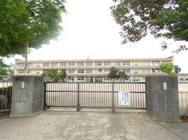 津市立桃園小学校