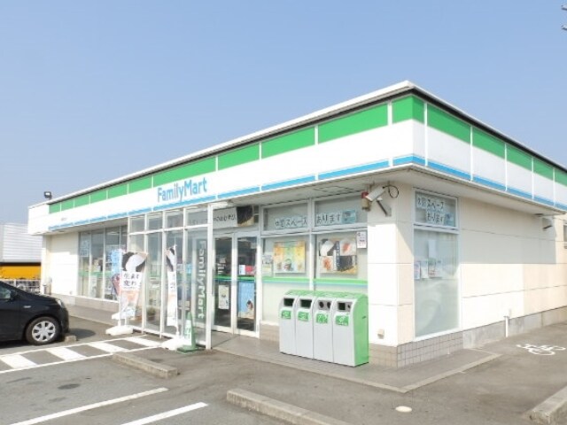 コンビニまで100m※ファミリーマート　嬉野中川新町店 フューチャー