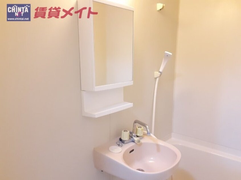 同タイプの部屋写真です。 近鉄湯の山線/伊勢松本駅 徒歩3分 1階 築31年