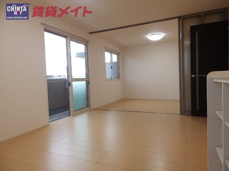居室・リビング同一物件の別部屋の写真です 近鉄湯の山線/伊勢松本駅 徒歩20分 2階 築13年