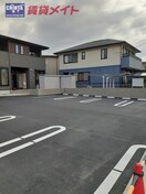  近鉄湯の山線/中川原駅 徒歩10分 1階 1年未満