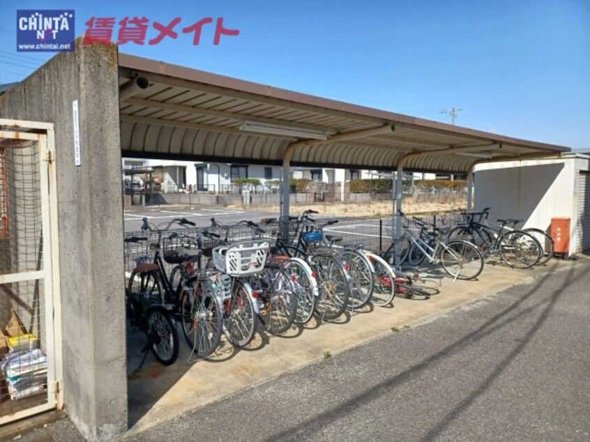  四日市あすなろう鉄道内部線/日永駅 徒歩10分 3階 築22年