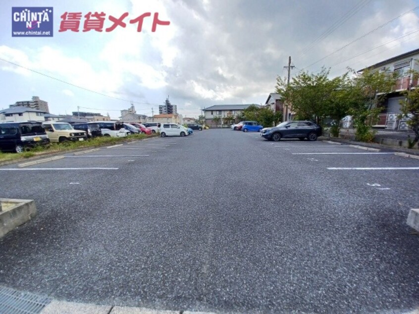  近鉄湯の山線/中川原駅 徒歩7分 2階 築15年