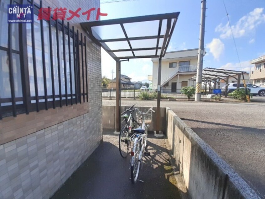  近鉄湯の山線/菰野駅 徒歩8分 3階 築27年