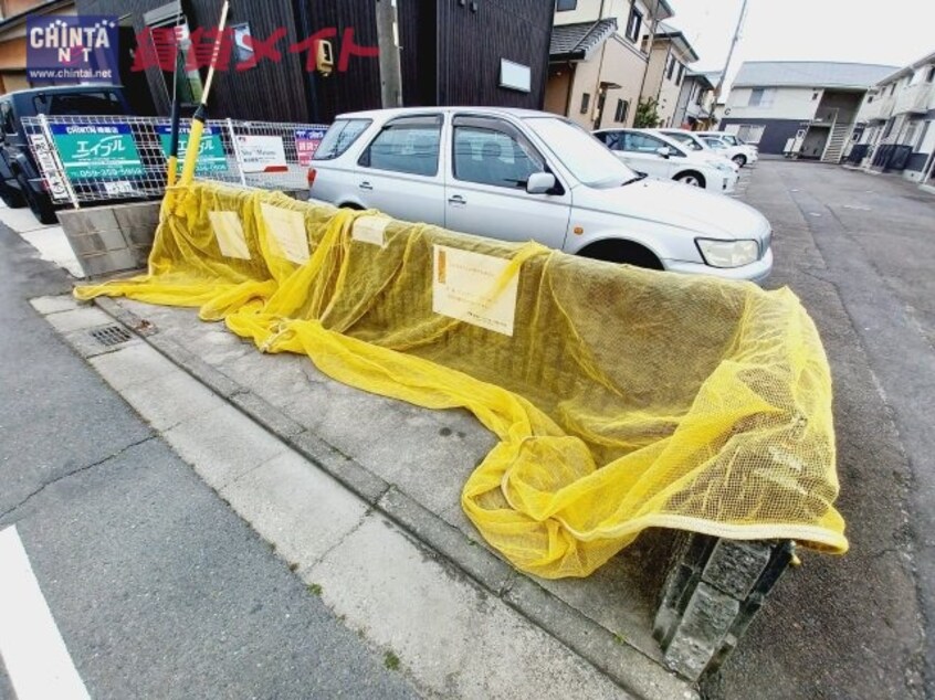  近鉄湯の山線/中川原駅 徒歩13分 1階 築31年