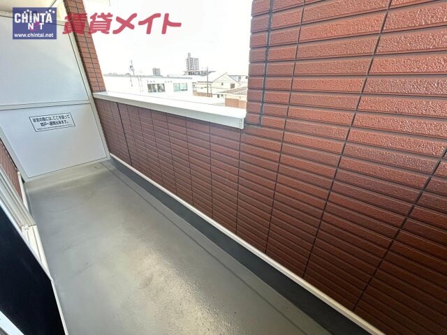  近鉄湯の山線/中川原駅 徒歩4分 2階 築18年