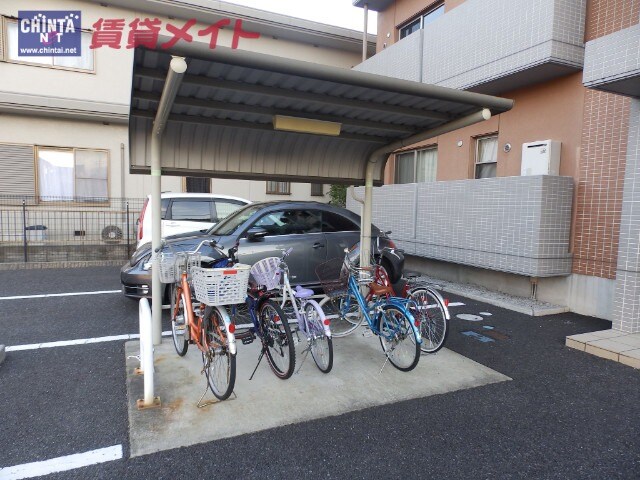  近鉄湯の山線/伊勢松本駅 徒歩8分 3階 築14年