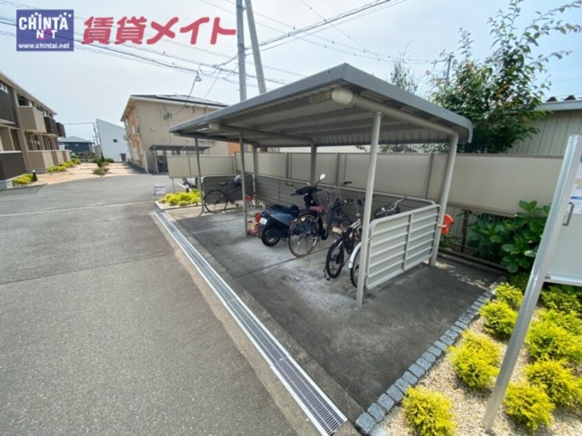  近鉄湯の山線/伊勢川島駅 徒歩57分 2階 築10年