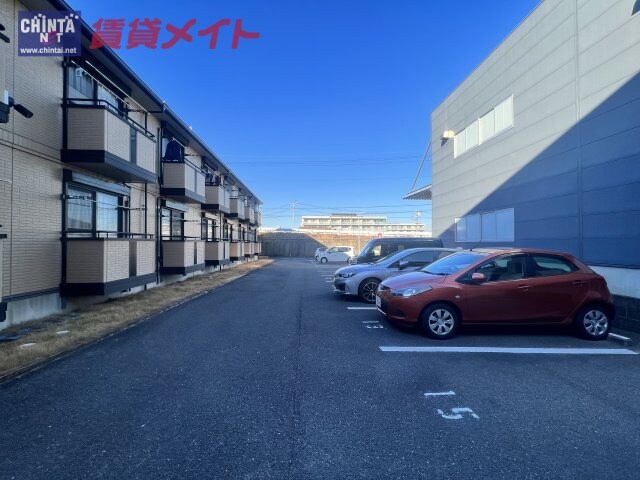  近鉄名古屋線/新正駅 徒歩7分 1階 築23年