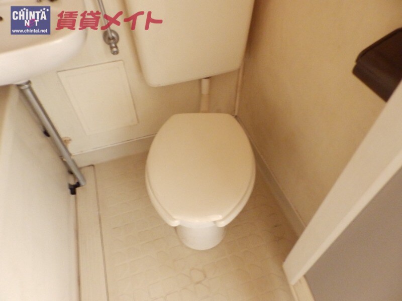 トイレ同タイプ部屋写真です。 近鉄名古屋線/北楠駅 徒歩13分 1階 築32年