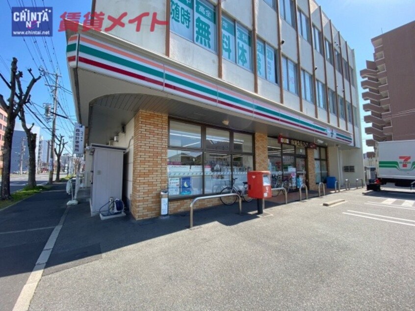 コンビニまで59m※セブンイレブン　四日市鵜の森１丁目店 近鉄名古屋線/近鉄四日市駅 徒歩9分 3階 築53年