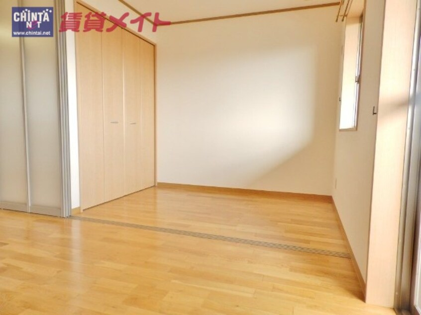 同タイプの部屋写真です 近鉄名古屋線/楠駅 徒歩4分 3階 築17年