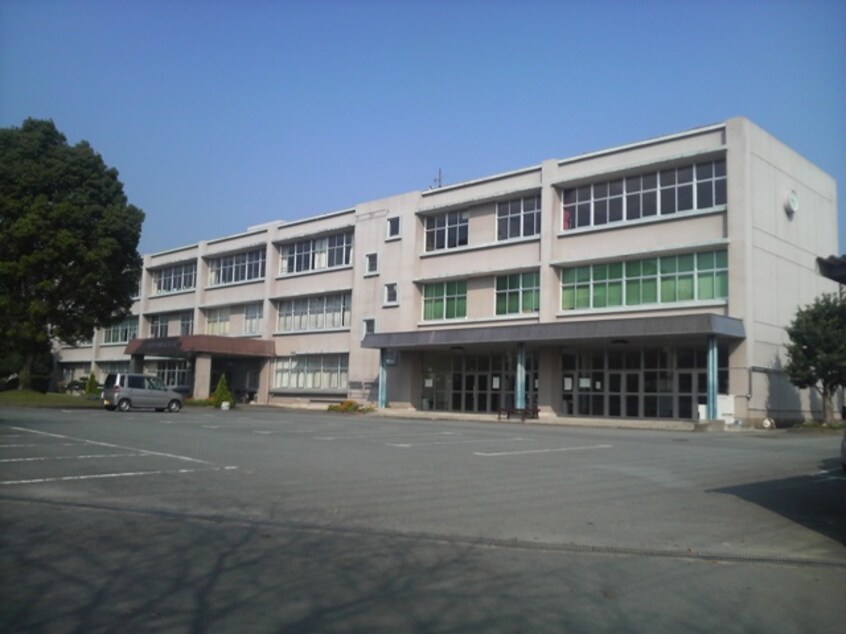 高等学校/高等専門学校まで800m※三重県立明野高等学校 ドミール