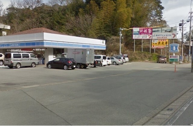 コンビニまで1800m※ローソン　鳥羽一丁目店 松田ハイツ