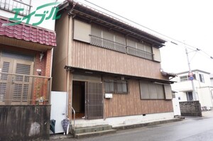 山本貸家(岡本)