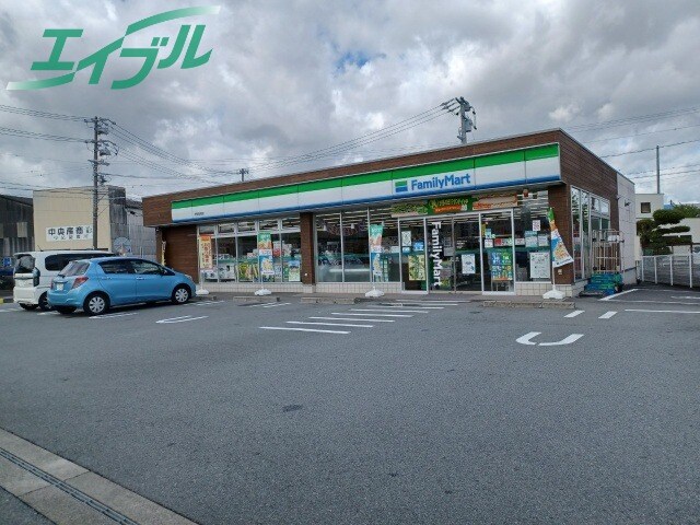 コンビニまで300m※ファミリーマート　伊勢新開店 コーポなにわ